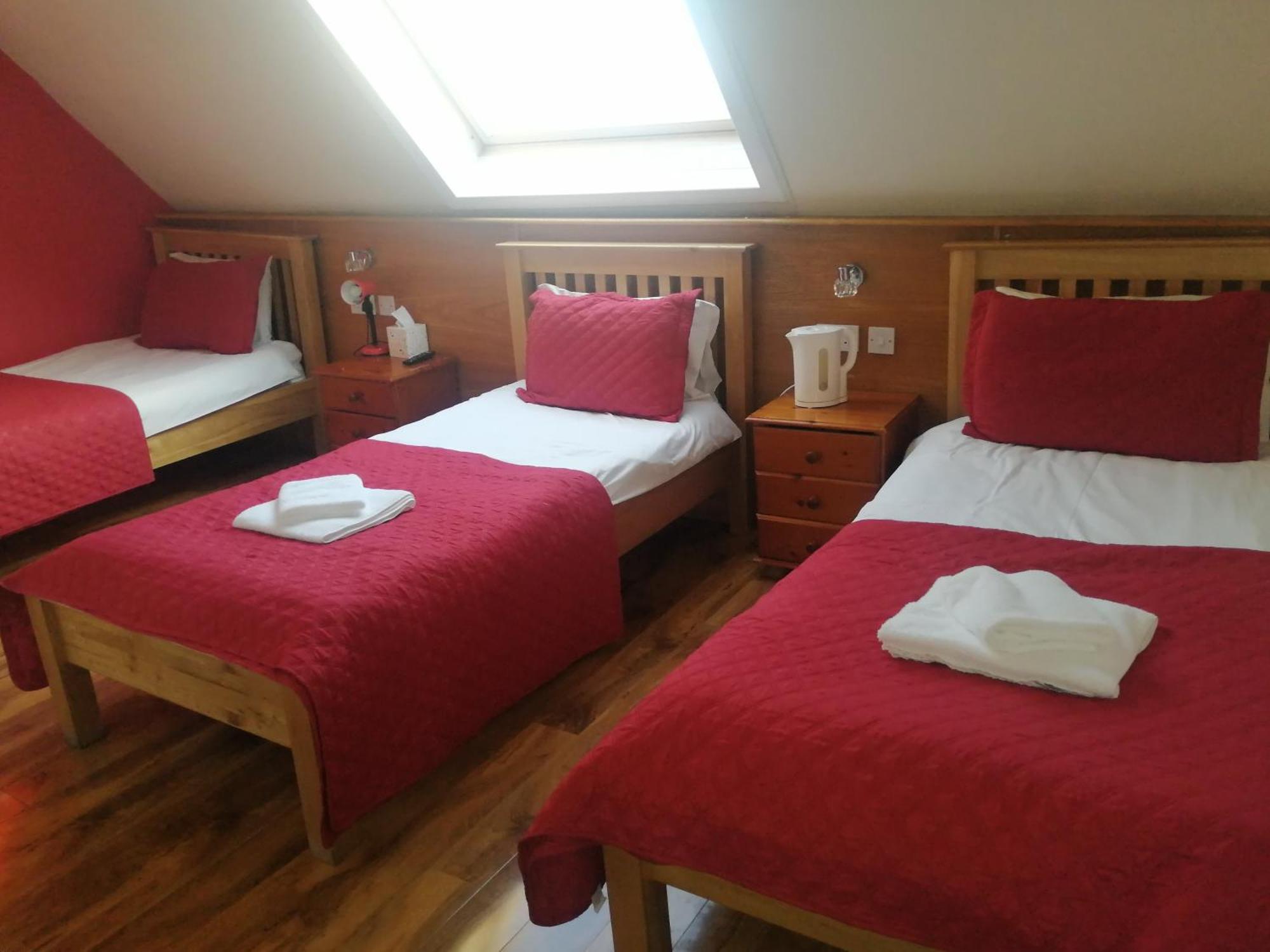 Corstorphine Lodge Hotel Единбург Екстериор снимка