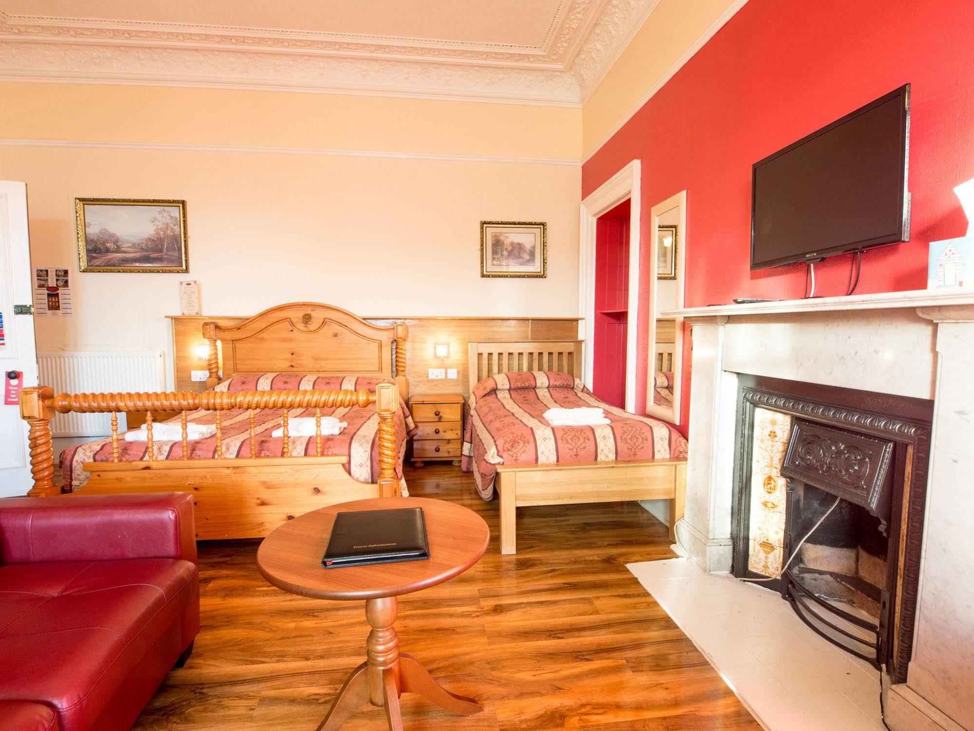 Corstorphine Lodge Hotel Единбург Екстериор снимка